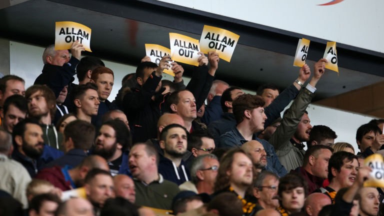 Hull City sponsor turns on the club and stages protest against owners