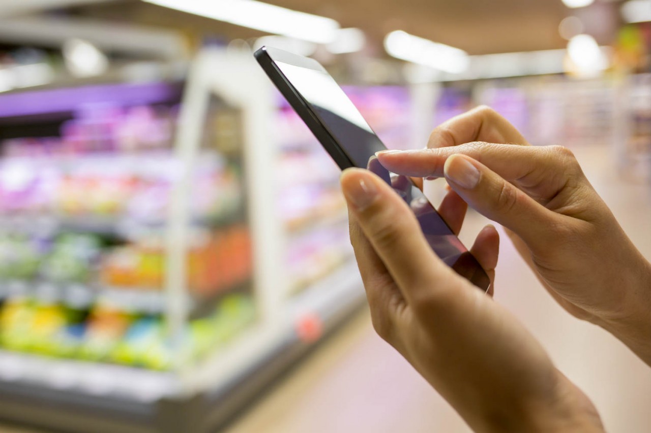 In-store buys more after mobile research, report suggests