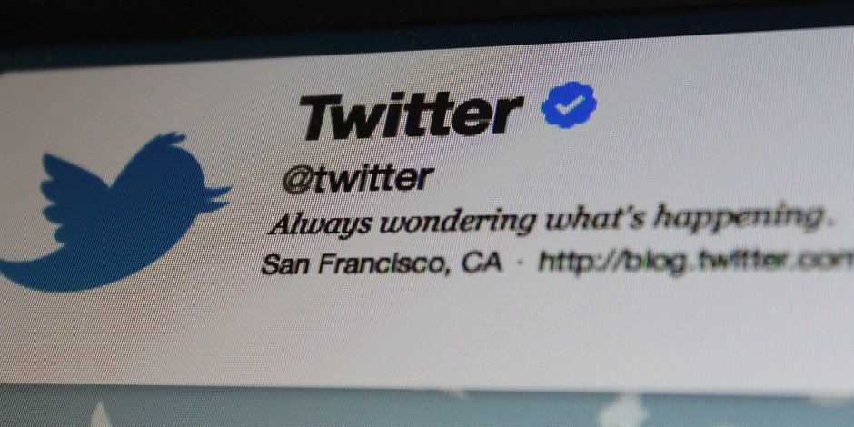 Twitter shares collapse by a fifth as fears mount over lack of buyers