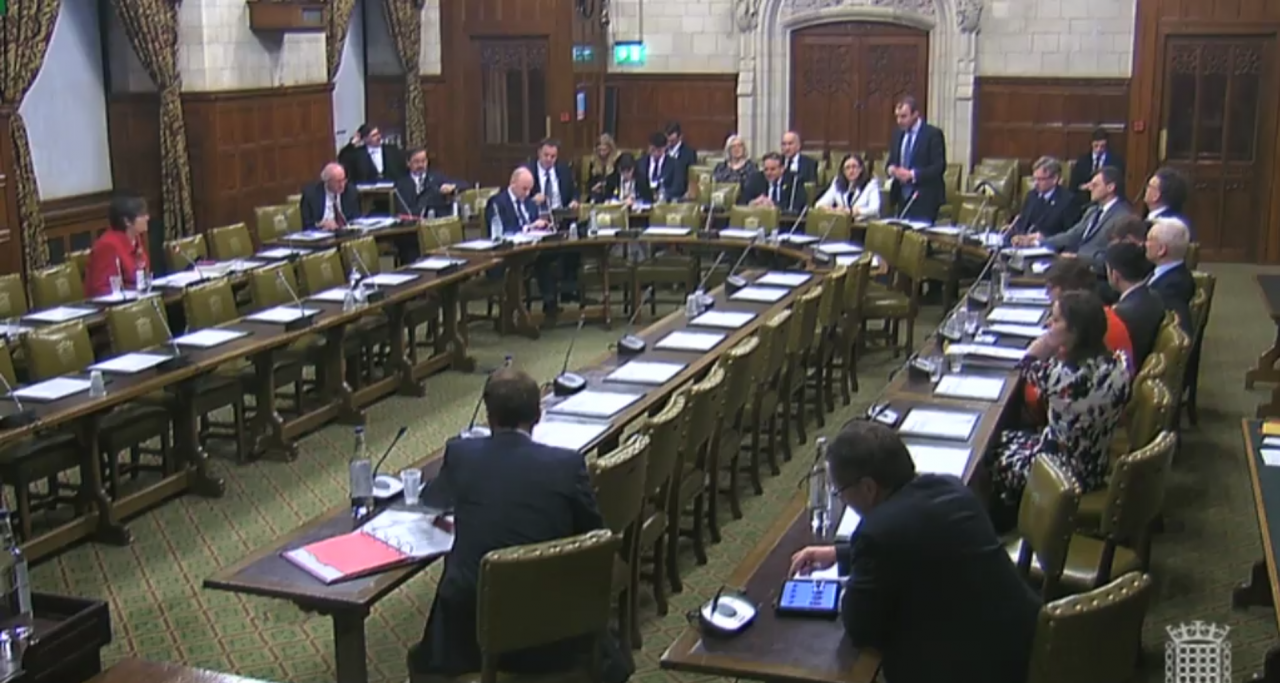 Parliament on broadband advertising: ‘We need new guidelines from the ASA’