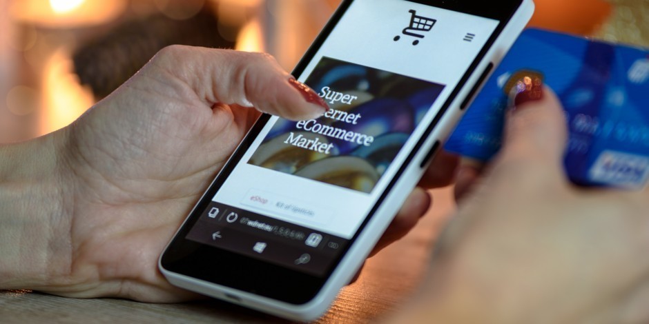 As holiday season approaches, consumers in Asia Pacific are turning to their mobile