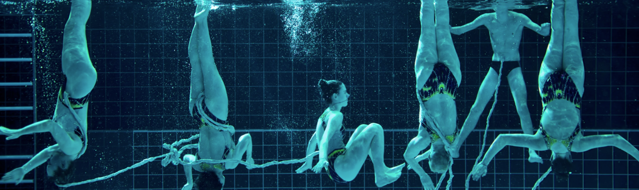 Ad Of The Day: Symbolic Umbilical Cords Entangle Mothers Fighting For Equal Gender Pay - Vimarsana News